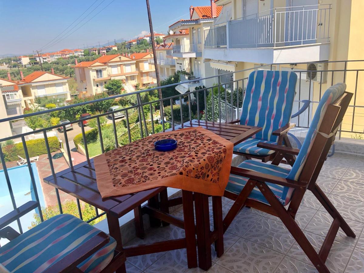 Gerakini 2Br Apt With Shared Pool Bagian luar foto